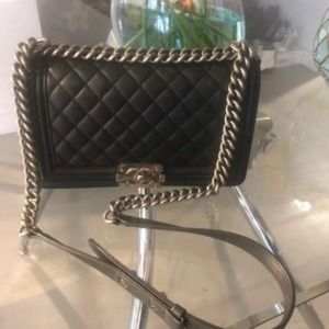 Meet your Posher, Sharon